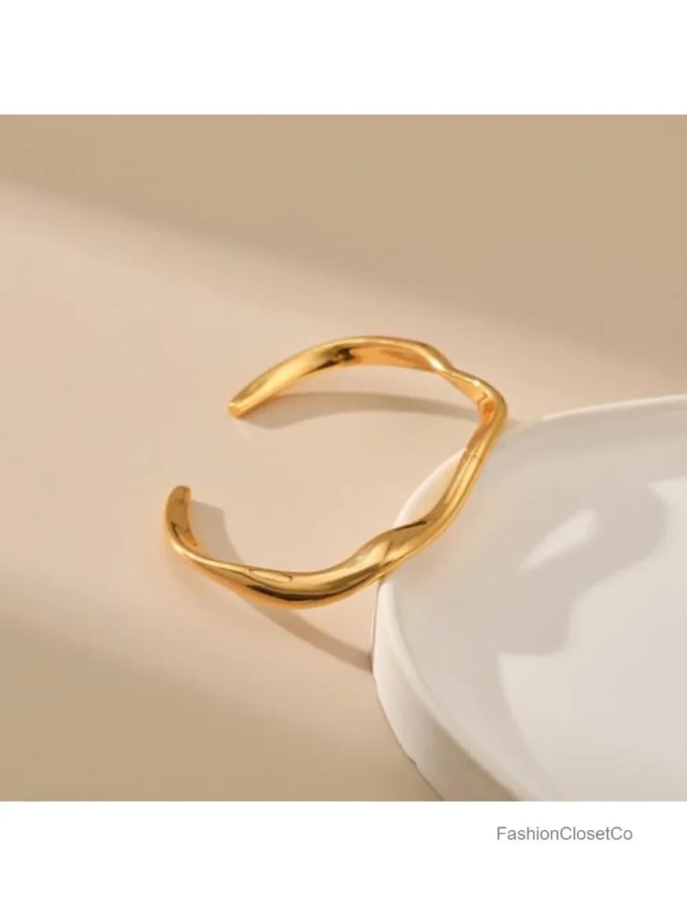 14K Gold Irregular Open Cuff Bangle Bracelet Chunky Minimalist Wave